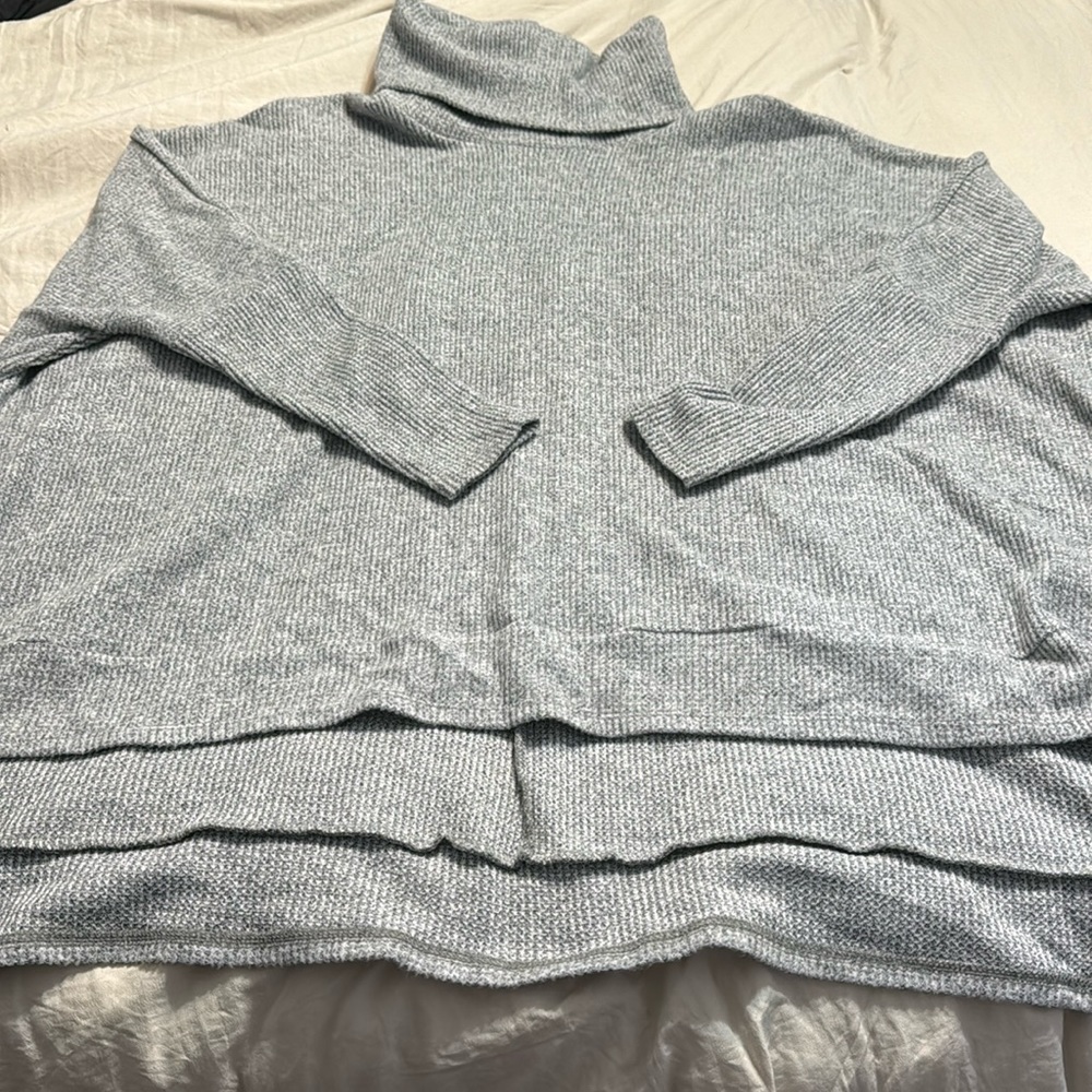 Ladies new/never worn oversized turtleneck sweater boutique buy
